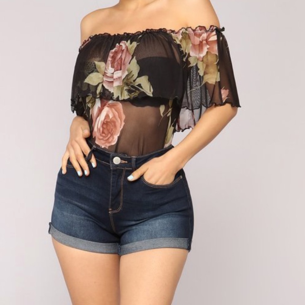 Fashion nova top